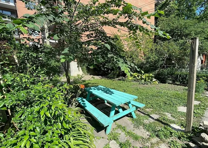 Downtown Toronto Relaxing Retreat